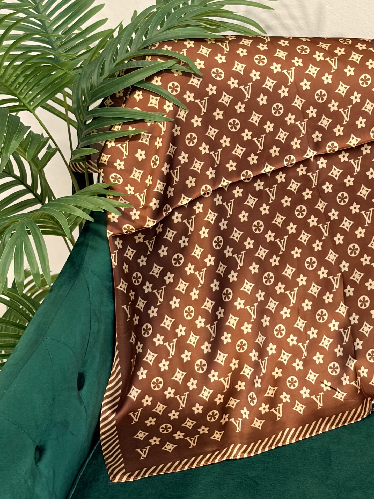 Headscarf | Multiuse Scarf 70 × 70 cm